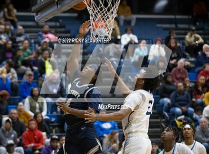 Thumbnail 3 in Althoff Catholic @ Belleville East photogallery.