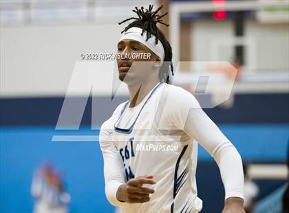 Thumbnail 1 in Althoff Catholic @ Belleville East photogallery.