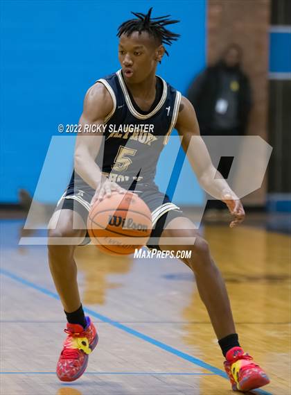 Thumbnail 2 in Althoff Catholic @ Belleville East photogallery.
