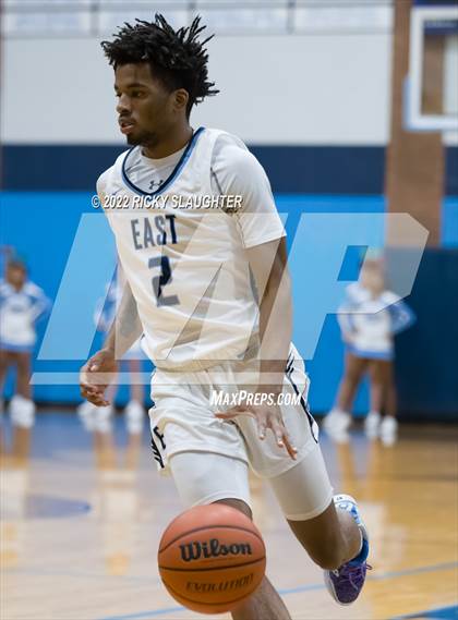 Thumbnail 2 in Althoff Catholic @ Belleville East photogallery.