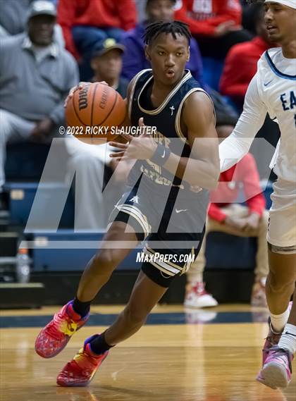 Thumbnail 2 in Althoff Catholic @ Belleville East photogallery.