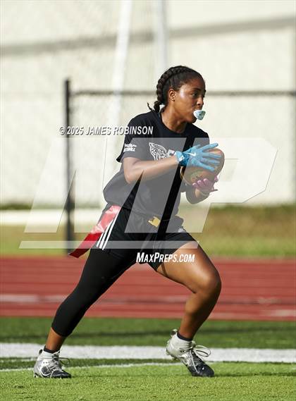 Thumbnail 1 in Florida State University High School vs Fletcher (Nike Summer Tournament) photogallery.