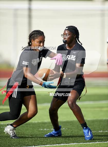 Thumbnail 1 in Florida State University High School vs Fletcher (Nike Summer Tournament) photogallery.