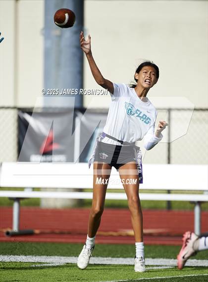 Thumbnail 1 in Florida State University High School vs Fletcher (Nike Summer Tournament) photogallery.