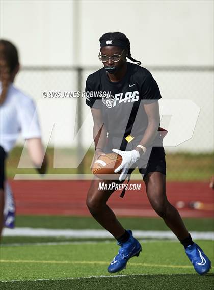 Thumbnail 1 in Florida State University High School vs Fletcher (Nike Summer Tournament) photogallery.