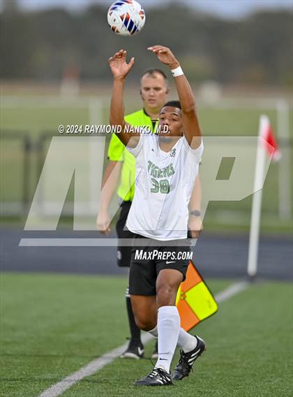 Thumbnail 3 in Yorktown vs. Delta (IHSAA 2A Section 23 First Round)  photogallery.