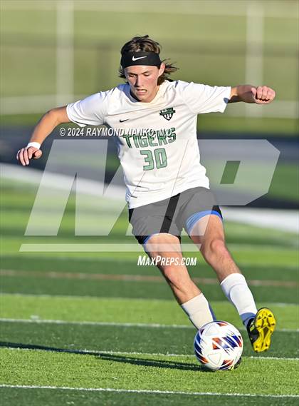 Thumbnail 1 in Yorktown vs. Delta (IHSAA 2A Section 23 First Round)  photogallery.