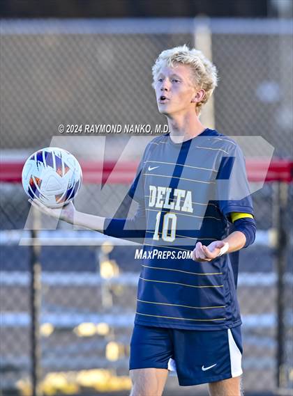 Thumbnail 3 in Yorktown vs. Delta (IHSAA 2A Section 23 First Round)  photogallery.