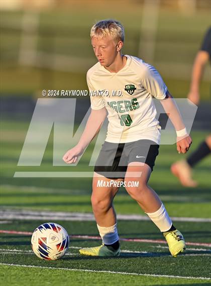 Thumbnail 3 in Yorktown vs. Delta (IHSAA 2A Section 23 First Round)  photogallery.