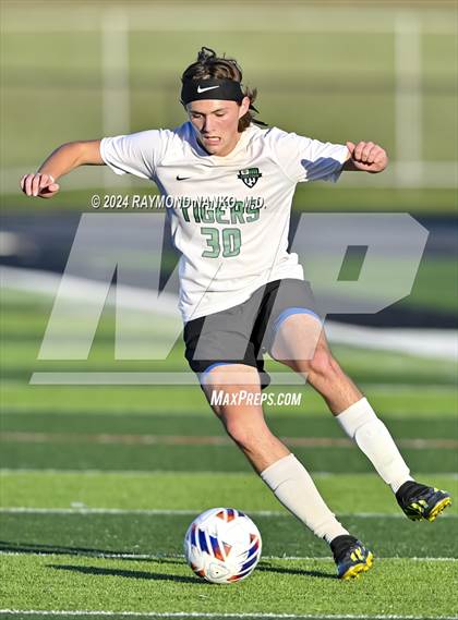 Thumbnail 3 in Yorktown vs. Delta (IHSAA 2A Section 23 First Round)  photogallery.