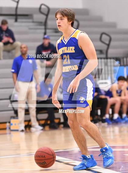 Thumbnail 2 in Ardrey Kell vs Southlake Christian Academy (Hickory Tavern/Chick-fil-A Blakeney Classic) photogallery.