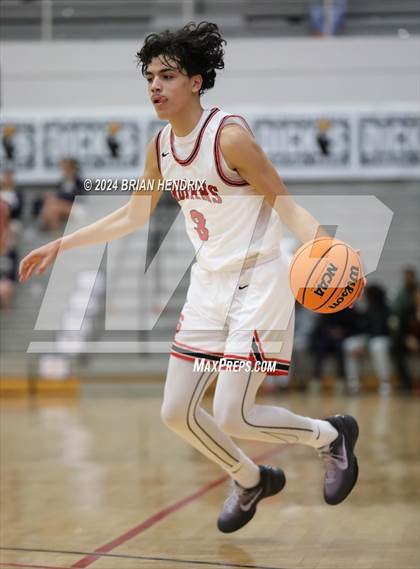 Thumbnail 3 in St. Stephens vs. Alexander Central (Dick's Classic Day 1) photogallery.