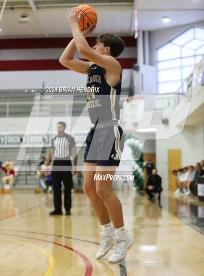Thumbnail 1 in St. Stephens vs. Alexander Central (Dick's Classic Day 1) photogallery.