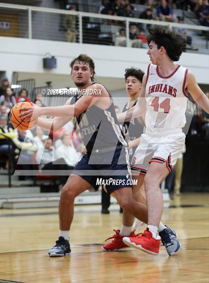 Thumbnail 2 in St. Stephens vs. Alexander Central (Dick's Classic Day 1) photogallery.