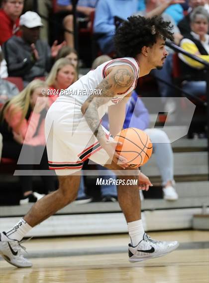 Thumbnail 1 in St. Stephens vs. Alexander Central (Dick's Classic Day 1) photogallery.