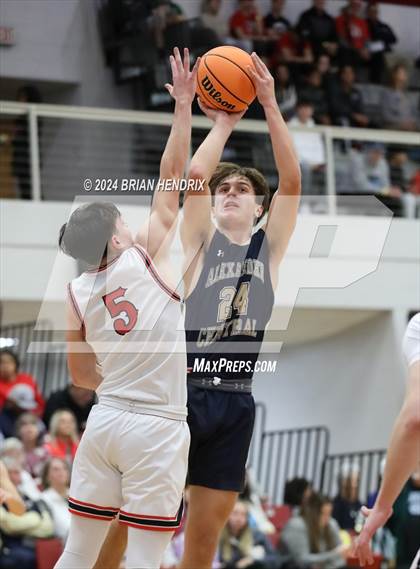 Thumbnail 2 in St. Stephens vs. Alexander Central (Dick's Classic Day 1) photogallery.