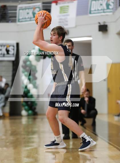 Thumbnail 2 in St. Stephens vs. Alexander Central (Dick's Classic Day 1) photogallery.