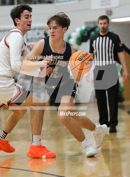 Thumbnail 3 in St. Stephens vs. Alexander Central (Dick's Classic Day 1) photogallery.