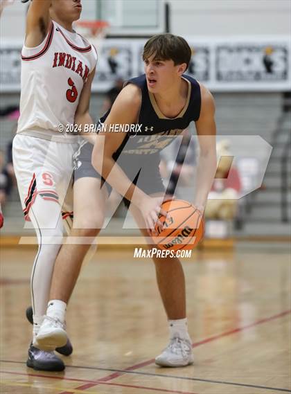 Thumbnail 1 in St. Stephens vs. Alexander Central (Dick's Classic Day 1) photogallery.