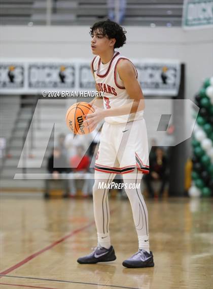 Thumbnail 1 in St. Stephens vs. Alexander Central (Dick's Classic Day 1) photogallery.