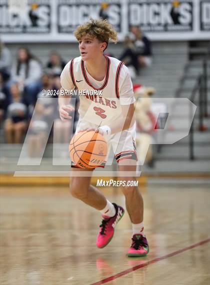 Thumbnail 2 in St. Stephens vs. Alexander Central (Dick's Classic Day 1) photogallery.