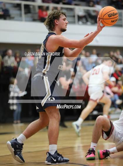 Thumbnail 2 in St. Stephens vs. Alexander Central (Dick's Classic Day 1) photogallery.