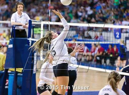 Thumbnail 3 in University vs. Valley (CHSAA 3A Semifinal) photogallery.