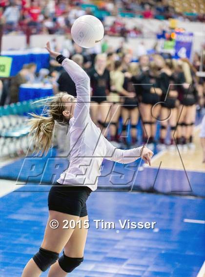 Thumbnail 1 in University vs. Valley (CHSAA 3A Semifinal) photogallery.