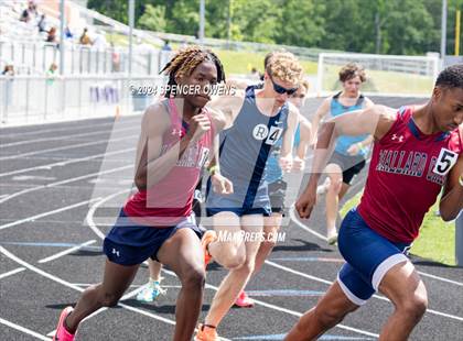 Thumbnail 2 in NCHSAA 4A West Regional Championships photogallery.