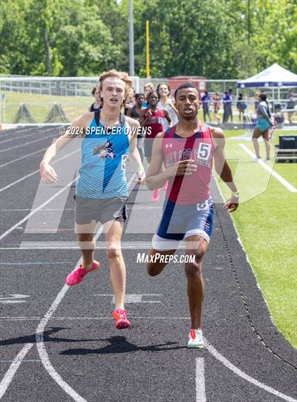 Thumbnail 3 in NCHSAA 4A West Regional Championships photogallery.