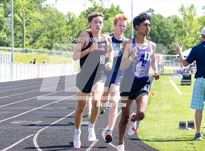 Thumbnail 1 in NCHSAA 4A West Regional Championships photogallery.