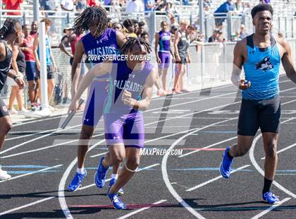 Thumbnail 3 in NCHSAA 4A West Regional Championships photogallery.