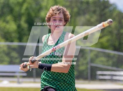 Thumbnail 3 in NCHSAA 4A West Regional Championships photogallery.