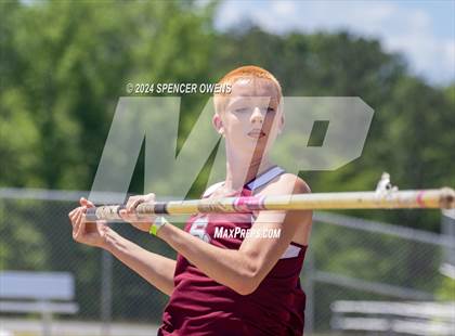 Thumbnail 1 in NCHSAA 4A West Regional Championships photogallery.
