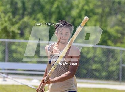 Thumbnail 3 in NCHSAA 4A West Regional Championships photogallery.