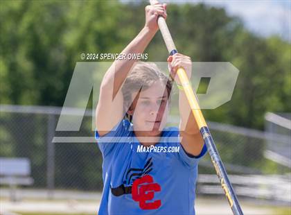 Thumbnail 3 in NCHSAA 4A West Regional Championships photogallery.