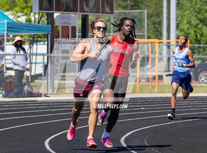 Thumbnail 3 in NCHSAA 4A West Regional Championships photogallery.