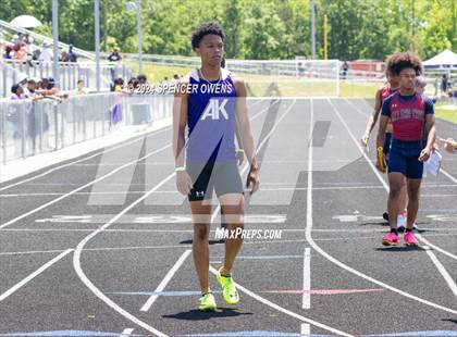 Thumbnail 1 in NCHSAA 4A West Regional Championships photogallery.