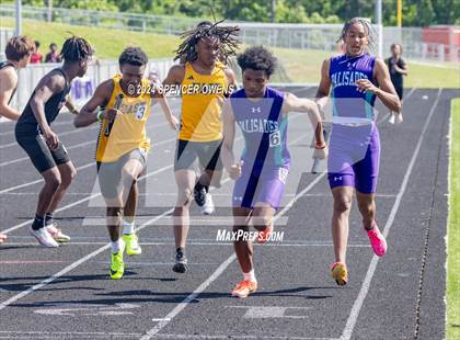 Thumbnail 3 in NCHSAA 4A West Regional Championships photogallery.