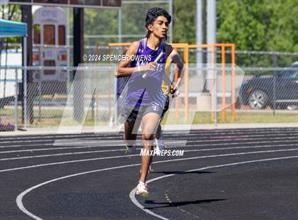 Thumbnail 1 in NCHSAA 4A West Regional Championships photogallery.