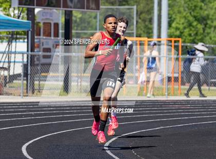 Thumbnail 1 in NCHSAA 4A West Regional Championships photogallery.