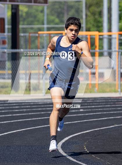 Thumbnail 3 in NCHSAA 4A West Regional Championships photogallery.