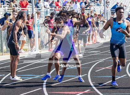 Thumbnail 2 in NCHSAA 4A West Regional Championships photogallery.