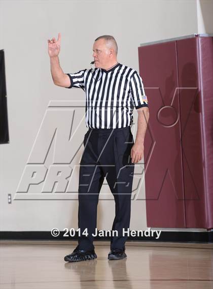 Thumbnail 1 in Saddleback Valley Christian vs Sacramento (MaxPreps Holiday Classic) photogallery.