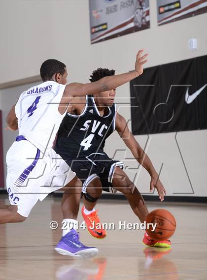 Thumbnail 1 in Saddleback Valley Christian vs Sacramento (MaxPreps Holiday Classic) photogallery.