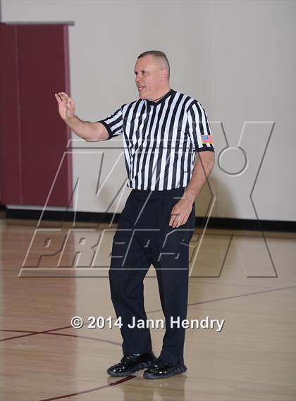 Thumbnail 1 in Saddleback Valley Christian vs Sacramento (MaxPreps Holiday Classic) photogallery.