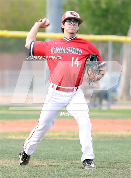 Thumbnail 1 in North Canyon @ Ironwood photogallery.