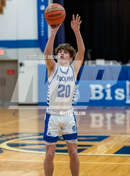 Thumbnail 2 in Providence Cristo Rey @ Indianapolis Bishop Chatard photogallery.