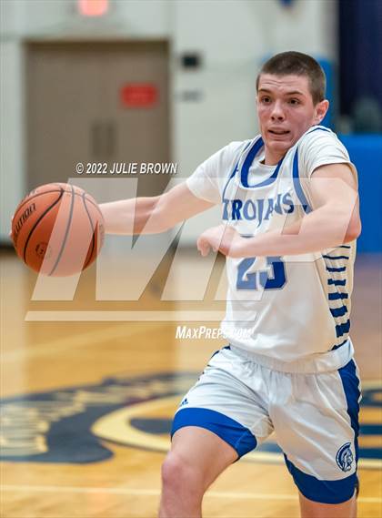 Thumbnail 1 in Providence Cristo Rey @ Indianapolis Bishop Chatard photogallery.