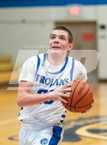 Thumbnail 2 in Providence Cristo Rey @ Indianapolis Bishop Chatard photogallery.